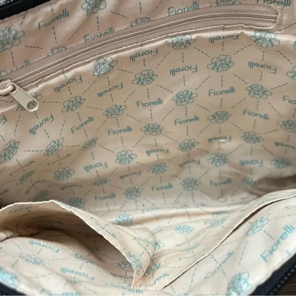 FIORELLI- Black Crossbody Purse| Adjustable Strap | Zip Pockets - Picture 10 of 14